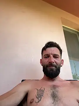عرض كام Michel_huge