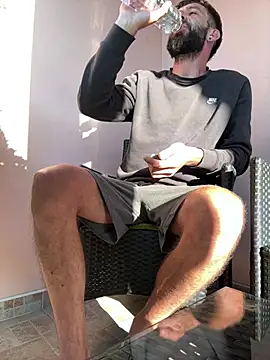 عرض كام Michel_huge