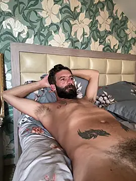 Michel_huge Webcam show