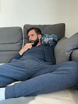 Michel_huge Adlı Modelin Web Kamerası Şovu