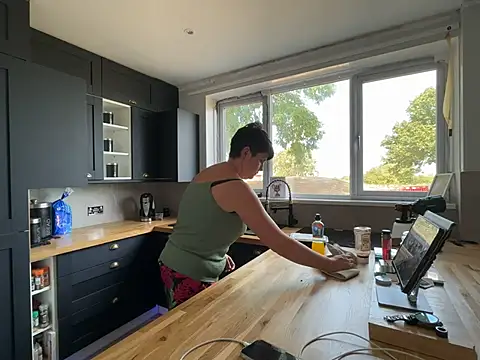Reggie_roxie Webcam Show