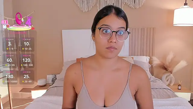 Camila_Bustamante's Webcam Show