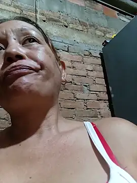 marinita13's Live XXX Chat