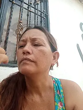 marinita13's Live XXX Chat