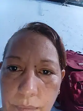XXX chat uživo modela marinita13
