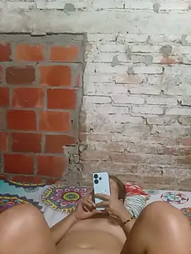 marinita13's Live XXX Chat