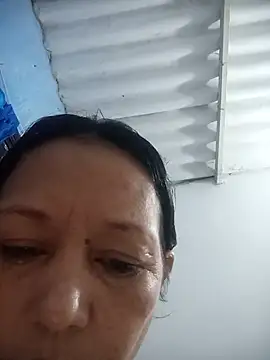 marinita13's Live XXX Chat