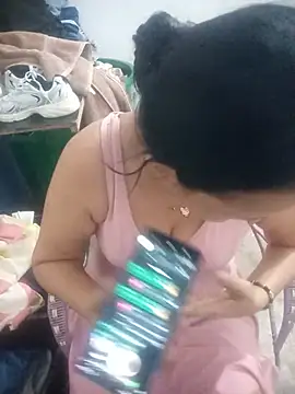 XXX chat uživo modela marinita13