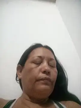 Chat +18 de marinita13 ao vivo