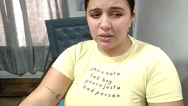 sarah_aguilar Chat XXX in diretta