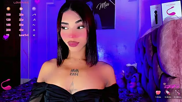 Mia_Castro_xx Show in webcam