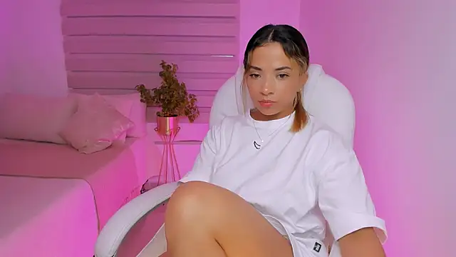 Chloe_Rain: вебкам-шоу