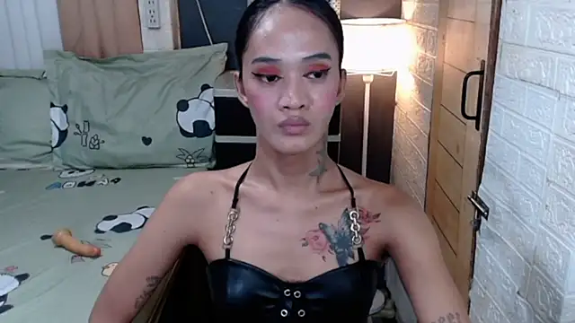 urTshugecock webcam show