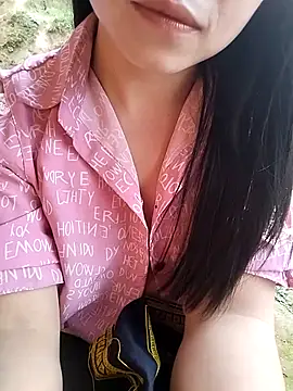 Tiyir597 Adlı Modelin Web Kamerası Şovu