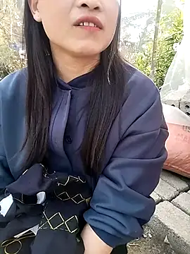 Pokazy przed kamerką – Tiyir597