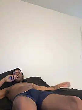 bamfbobbybrown: διαδικτυακό σόου στην κάμερα