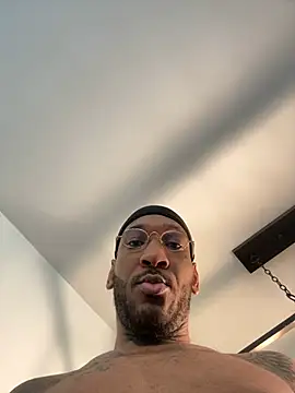 bamfbobbybrown's Webcam Show