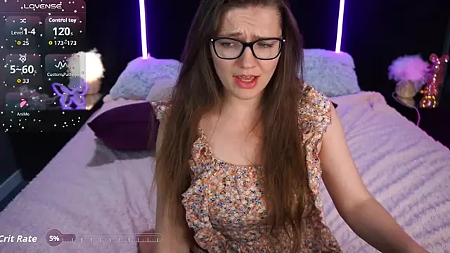Cinderellavii's Live XXX Chat