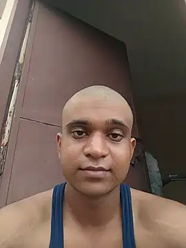 bigbull_ch01 webcam show