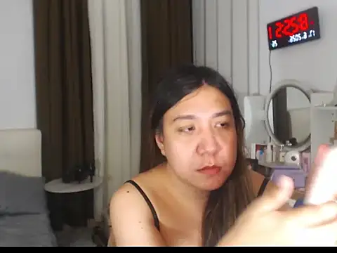 stellahugeX Pertunjukan Webcam