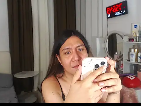stellahugeX Pertunjukan Webcam