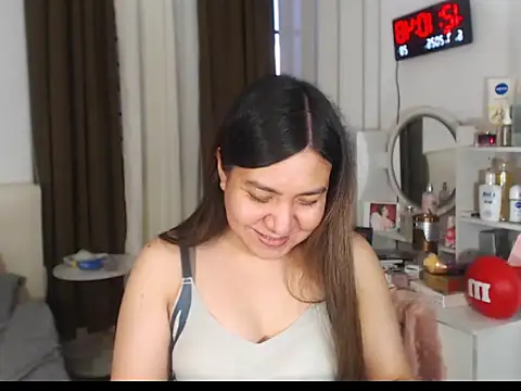 stellahugeX webcam show