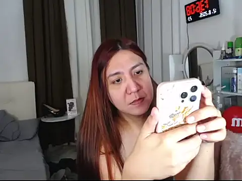 stellahugeX – webcam-show