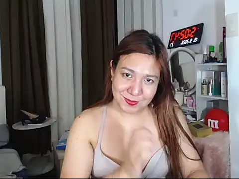 stellahugeX Pertunjukan Webcam