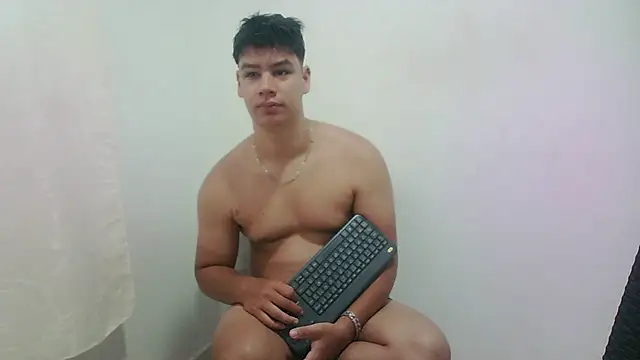 zeus_181 Show Webcam