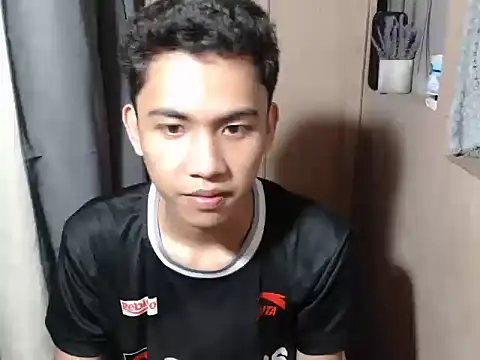 Daddysboy_Obsession69 Show in webcam