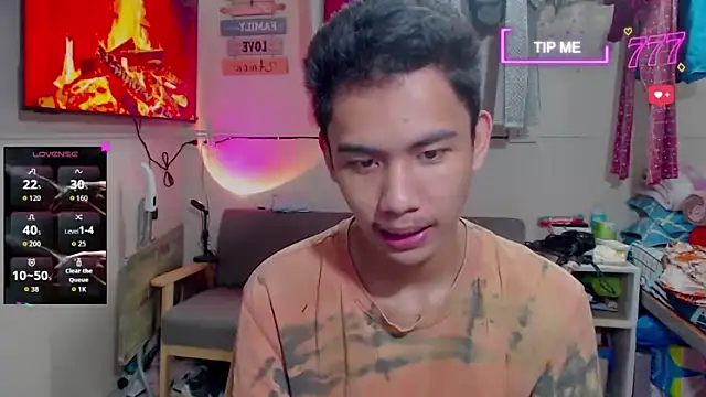 โชว์เว็บแคมของ Daddysboy_Obsession69