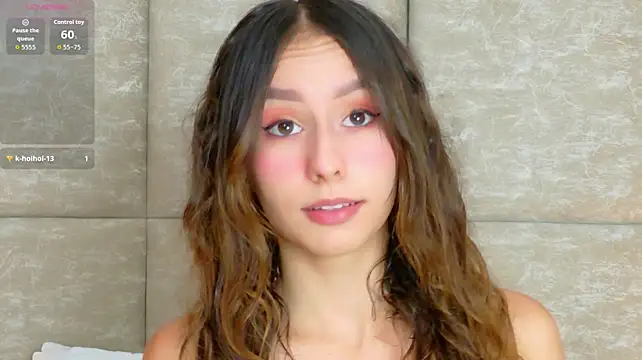 Sarah-Grace 라이브 XXX 채팅