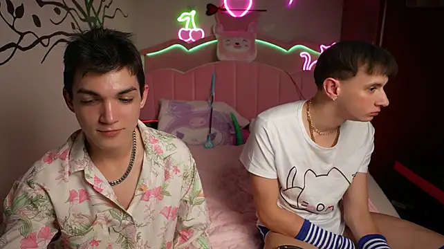 Show modela MattyandAiden na web-kameri