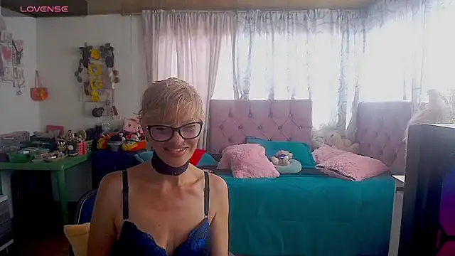 isabella-lips007 – webcam-show