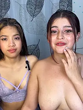 Xuxi_XXX Chat XXX in diretta