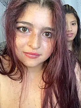 Xuxi_XXX Chat XXX in diretta
