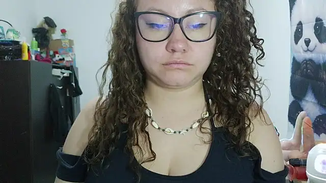 Chat +18 de curly_greeneyed ao vivo