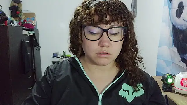 دردشة curly_greeneyed الجنسية المباشرة