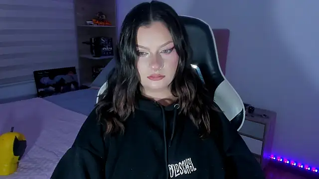 OphelianaRose33 Chat XXX live