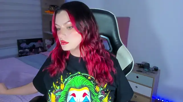 XXX chat uživo modela OphelianaRose33