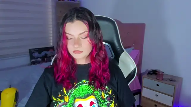 OphelianaRose33's Webcam Show