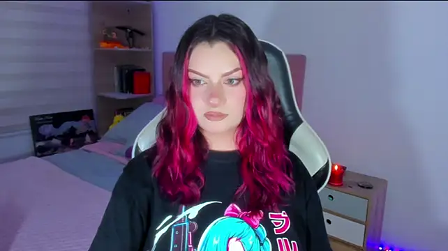 OphelianaRose33's Webcam Show
