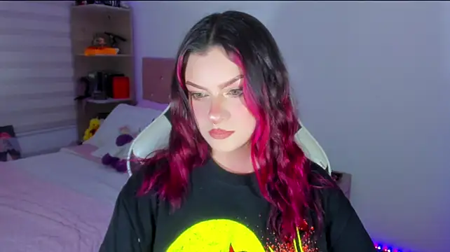 OphelianaRose33's Live XXX Chat