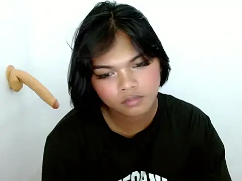 Yourasian_ken Pertunjukan Webcam