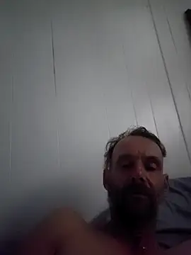 Hungwell1515 Show Webcam