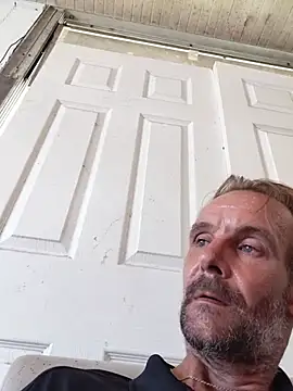 Hungwell1515 Show in webcam