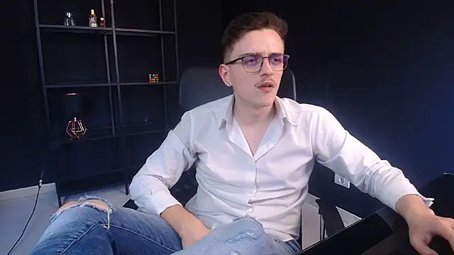 FelixStarkk's Live XXX Chat