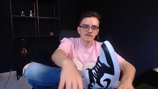 FelixStarkk Pertunjukan Webcam