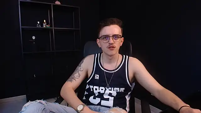FelixStarkk 在線直播表演