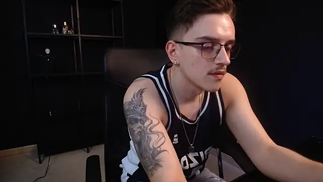 FelixStarkk webcam show
